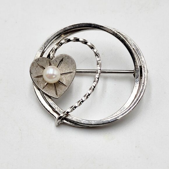 Vintage 1960s Sterling Silver Genuine Pearl Heart Pin Open Signed Collectible - Picture 1 of 6
